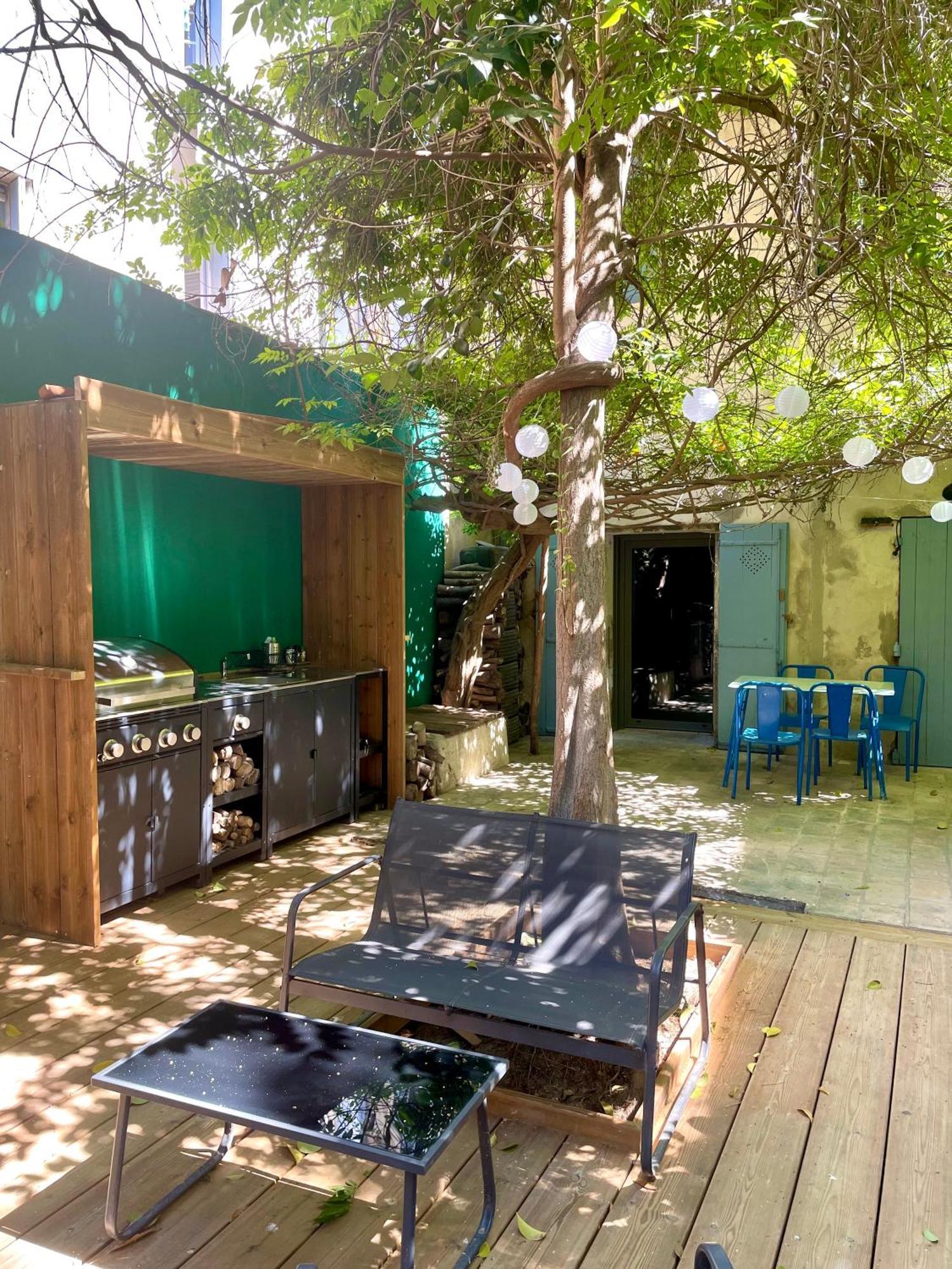 Grande Suite Sur Jardin Dans Montpellier Centre Екстериор снимка